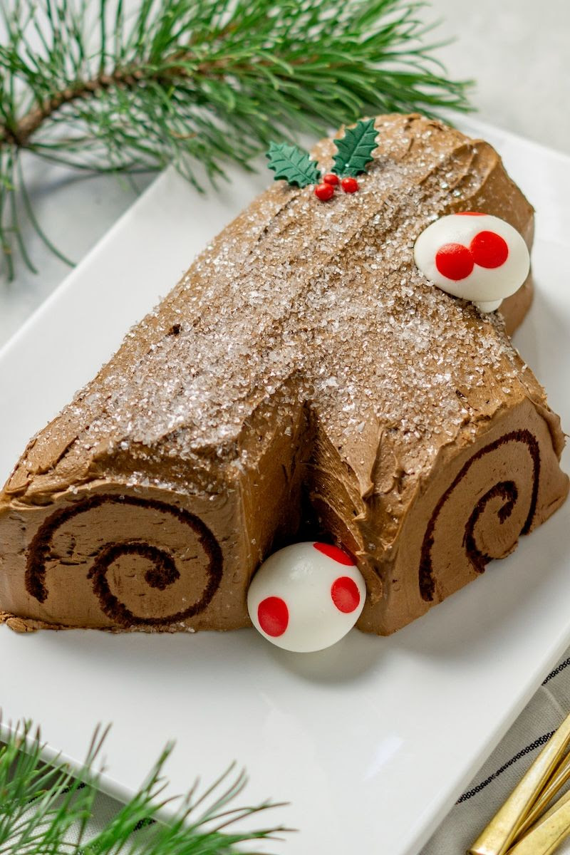 A sweet taste of northern European Christmas to grace your table.